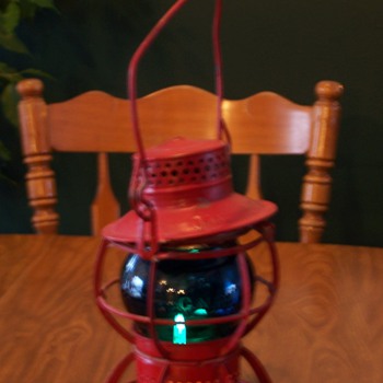 Railroad lantern