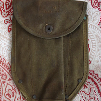 MILITARY BAG? - Military and Wartime