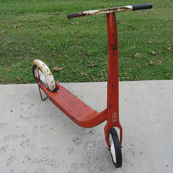 Radio Flyer kick push scooter