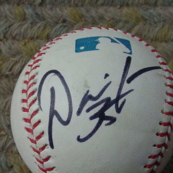 Unknown Signed Official Major League Baseballs - Baseball