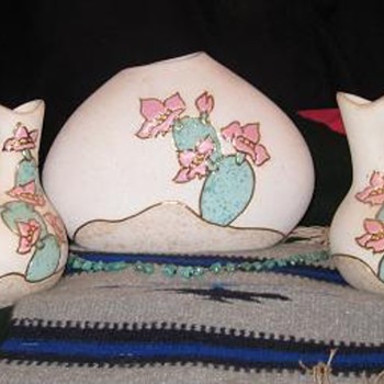 Native American Wedding vases - Art Pottery