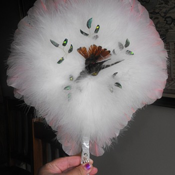VICTORIAN HUMMINGBIRD FEATHER FAN  - Accessories