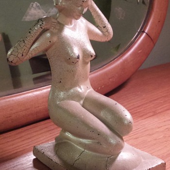 Bronzart Art Deco spelter bookend - Art Deco