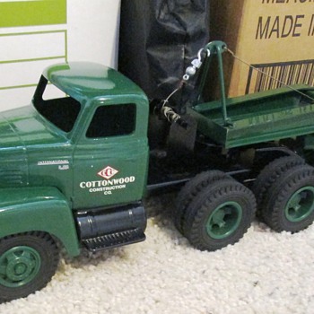 Cottonwood Trucks - Model Cars