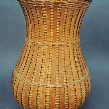 Shanghai Handicrafts Imported Vase 1970's