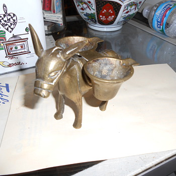 Brass Donkey Saddlebag Ashtray -- Made In China - Tobacciana