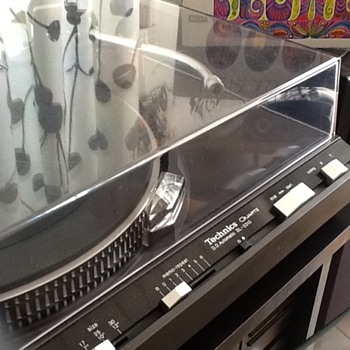 Technics HiFi cheap from flea market? - Electronics
