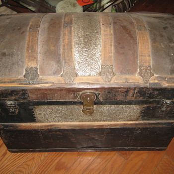 How Old is my Chest It has a Yale & Town MFG lock on it