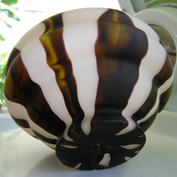 KRALIK BAMBUS 'SATIN' GLASS VASE - Art Glass