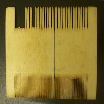 Ivory Comb - Lice comb? Very Fine and Old - Accessories
