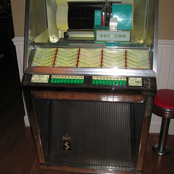 1957 Seeberg L-100 Juke Box