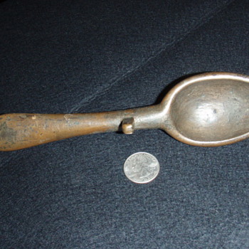 Spoon Mold & Spoon - Kitchen