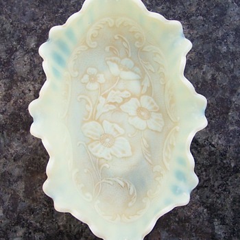 Scarce Northwood Custard Poppy Pickle Dish