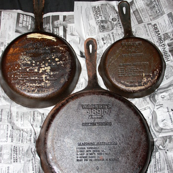 Wagner Cast Iron Skillet 100 year Anniversary Set. - Kitchen