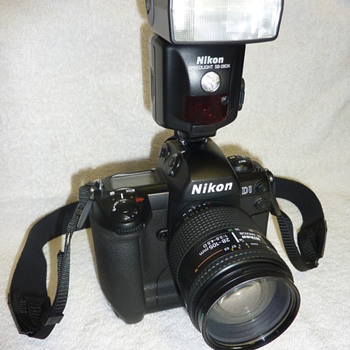 Nikon D1 - Cameras