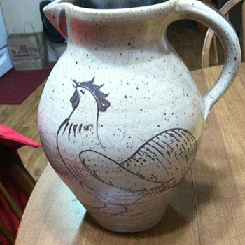 Rooster pitcher