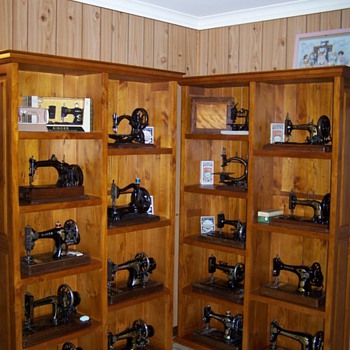 My antique sewing machines (some of them)