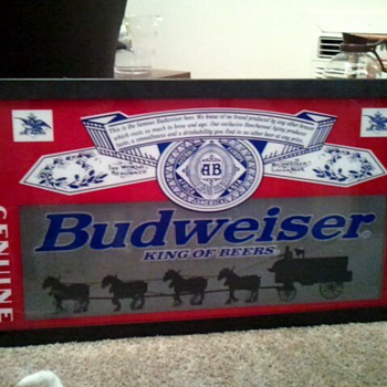 Budweiser beer sign with revolving carriage / motion RARE, 3 feet wide