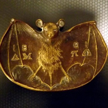 Bat Bronze Ashtray/Pintray approx 4 x 2.5" - Tobacciana
