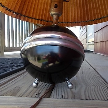 Art Deco Sphere Table lamp? - Art Deco