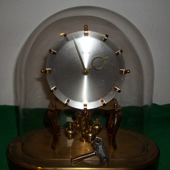 Kieninger & Obergfell Kundo Oval Anniversary Clock. - Clocks