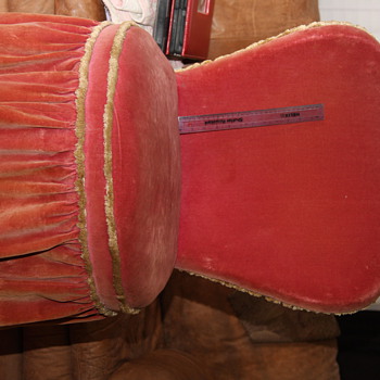 selig pink chair