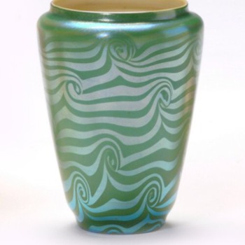 Durand Green King Tut Vase c. 1925 - Art Glass