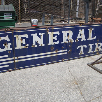 Vintage 1930's THE GENERAL TIRE Monstrous Porcelain sign - Signs