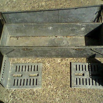 Galvanized Automobile Travel Cooler? - Classic Cars