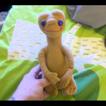 Vintage 1982 E.T Doll (nt plush) In perfect condition - Dolls
