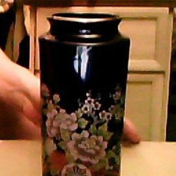 BEAUTIFUL JAPANESSE VASE