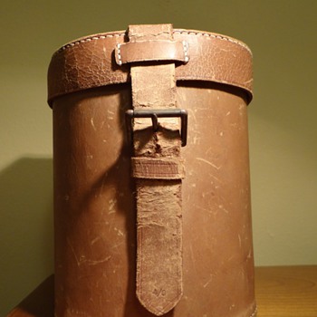 VINTAGE ABERCROMBIE & FITCH CO.  LEATHER  CASE FOR FIN NOR REELS  - Fishing