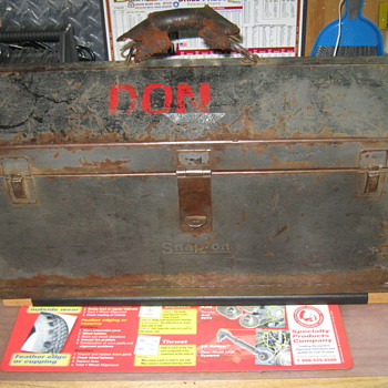 1934 Snap On Cantilever Tool Box - Tools and Hardware