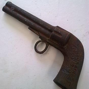 Toy gun. - Toys