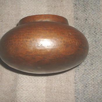 hammered copper bowl Roycroft? - Arts and Crafts