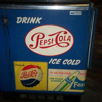 Vintage Pepsi Machine
