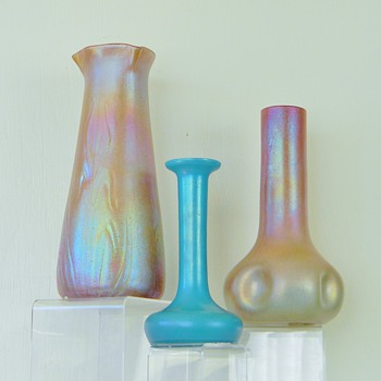 Kralik Glatt Silberiris In Pink & Blue Iridescent Cased Vases - Art Glass