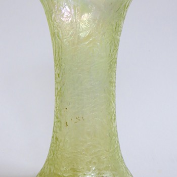 Beautiful Vase, crystalline(?) Finish any idea of Maker?( Don't Tell me Pier 1:) - Art Glass