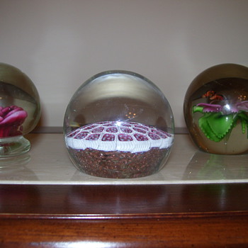 Paper Weights (unsigned) - Art Glass