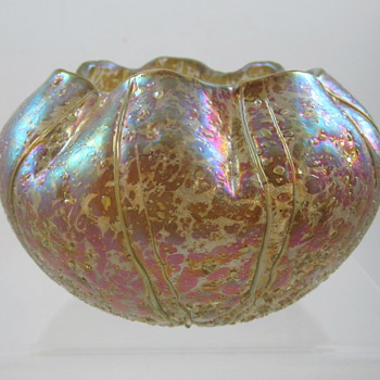 Pallme-König Rose Bowl, Gold Frit, ca. 1900 - Art Glass