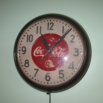 1939-1941 Coca Cola Clock - Clocks