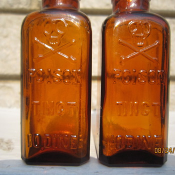 1900-1910 Amber Poison Skull & Crossbones Tinct Iodine Bottles  - Bottles