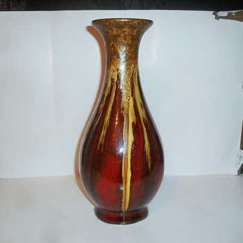 Flambe glazed pottery vase with gold crystalline - Pottery