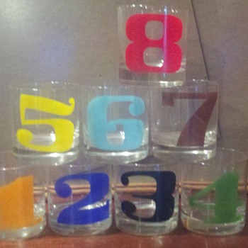 Numbered cocktail glasses 1-8 - Glassware