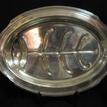 PRESENTED BY THE SIGNET CLUB ,C.1920S-1940S, TRAY WITH HALLMARKS