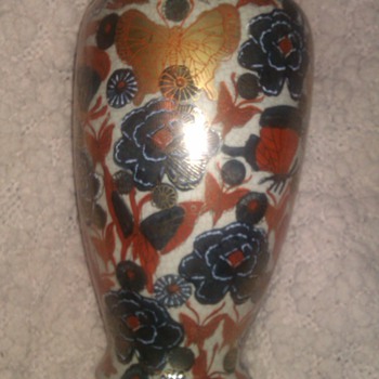 Satsuma vase?