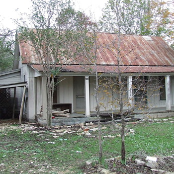 Photos of several of the houses on my street - Photographs
