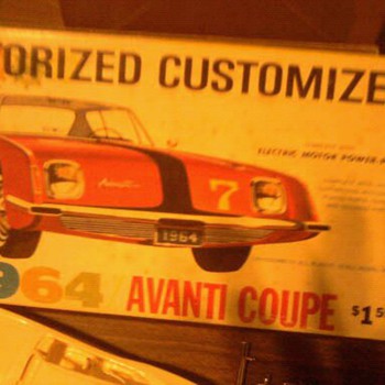 Studebaker Advanti...Who made this kit? - Model Cars