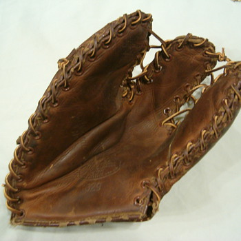 Old Baseball Glove