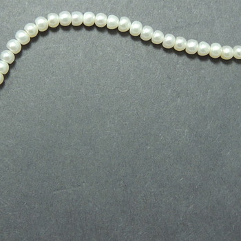 Freshwater Pearls 10K - BRACELET